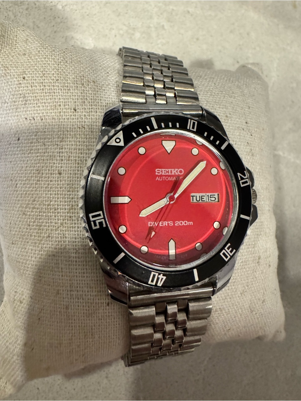 Vintage Seiko 6309 Diver (38mm) – Custom Red Dial, Jubilee + Rubber Strap